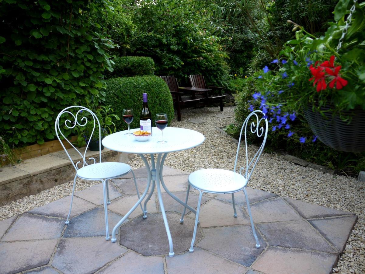 Cosy Stone Cottage, The Bungalow Perrotts Brook Cirencester Εξωτερικό φωτογραφία